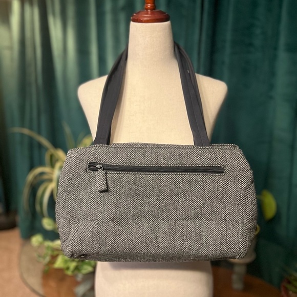 NWOT Kenneth Cole Reaction Tweed Shoulder Bag - Picture 2 of 11